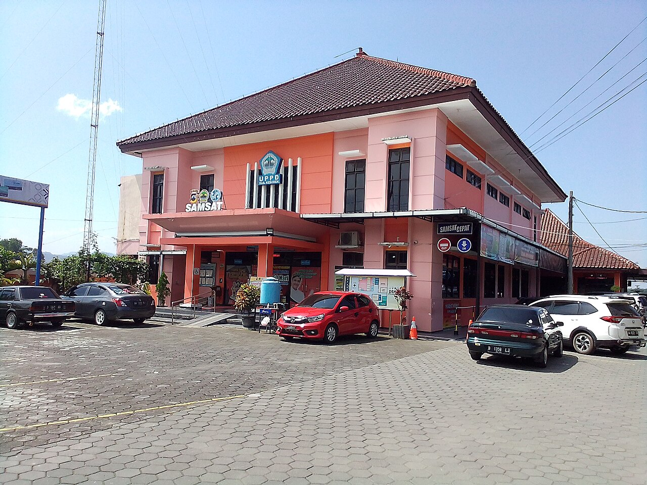 Kantor SAMSAT dairi